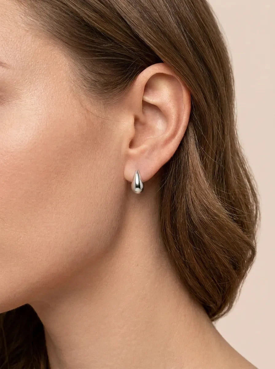 Balto aukso auskarai