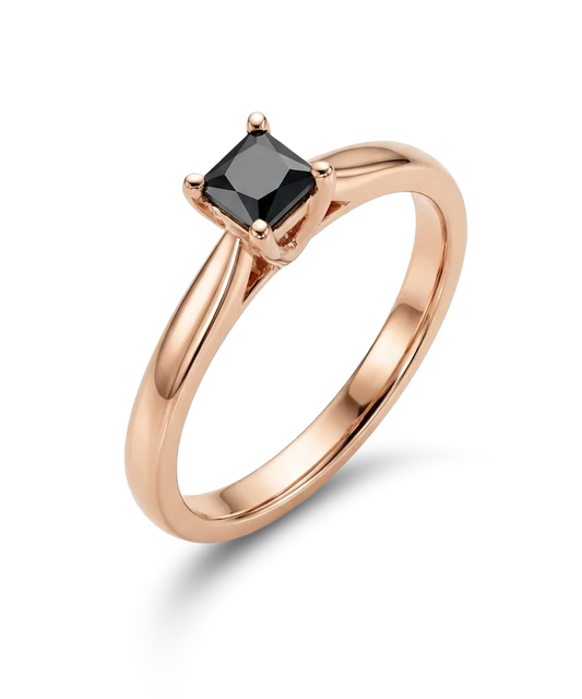 Rožinio aukso žiedas su 0.5 ct juodu briliantu