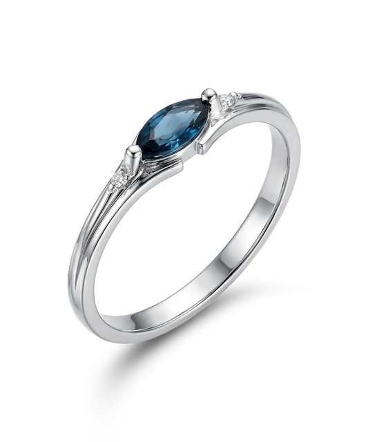 Кольцо с бриллиантами 0.03ct.